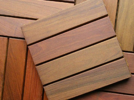 怎么擦实木地板 实木地板变形原因有哪些